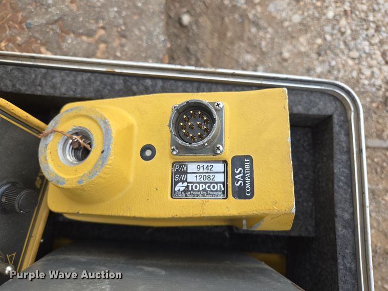 image for item EL5710 1991 Cederapids CR361 paver