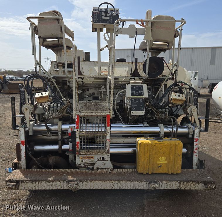 image for item EL5710 1991 Cederapids CR361 paver