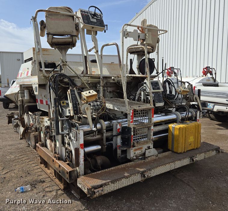 image for item EL5710 1991 Cederapids CR361 paver