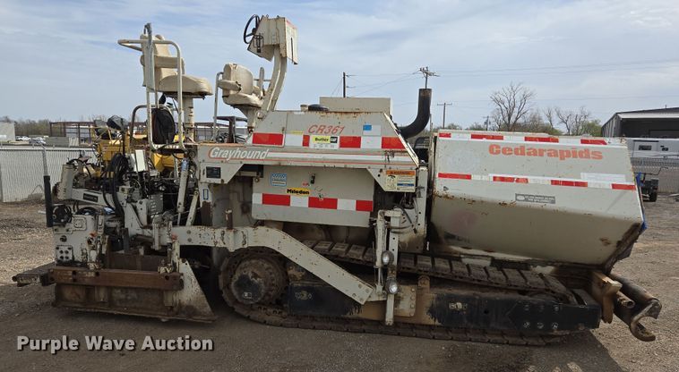 image for item EL5710 1991 Cederapids CR361 paver