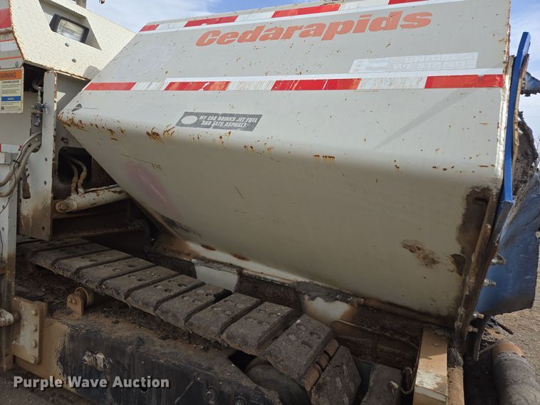 image for item EL5710 1991 Cederapids CR361 paver