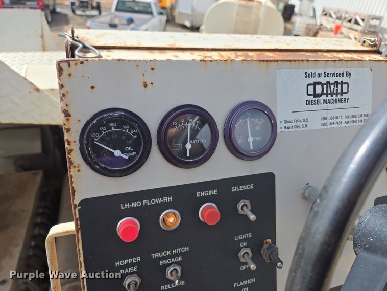 image for item EL5710 1991 Cederapids CR361 paver