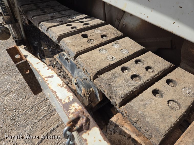 image for item EL5710 1991 Cederapids CR361 paver