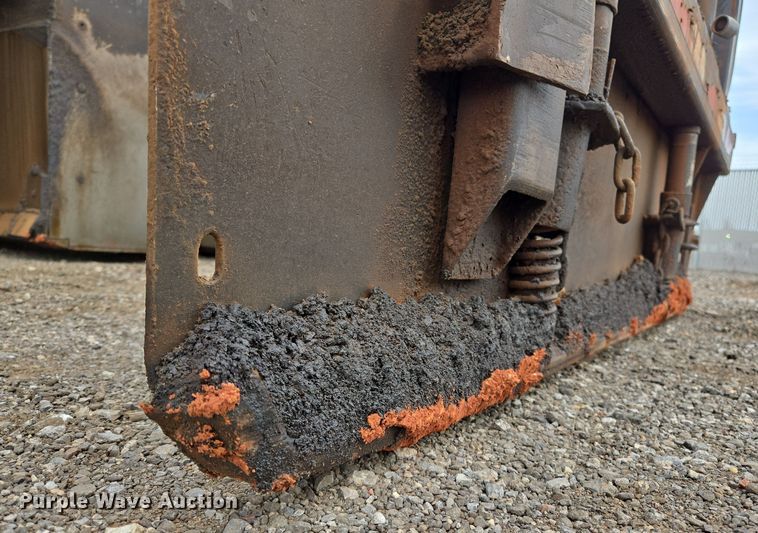 image for item EL5711 2009 Caterpillar AP-1055D paver