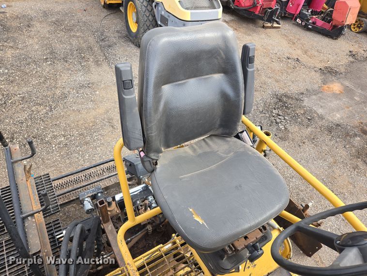 image for item EL5711 2009 Caterpillar AP-1055D paver