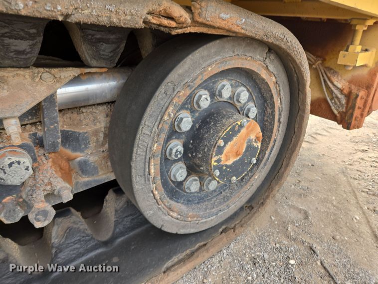 image for item EL5711 2009 Caterpillar AP-1055D paver