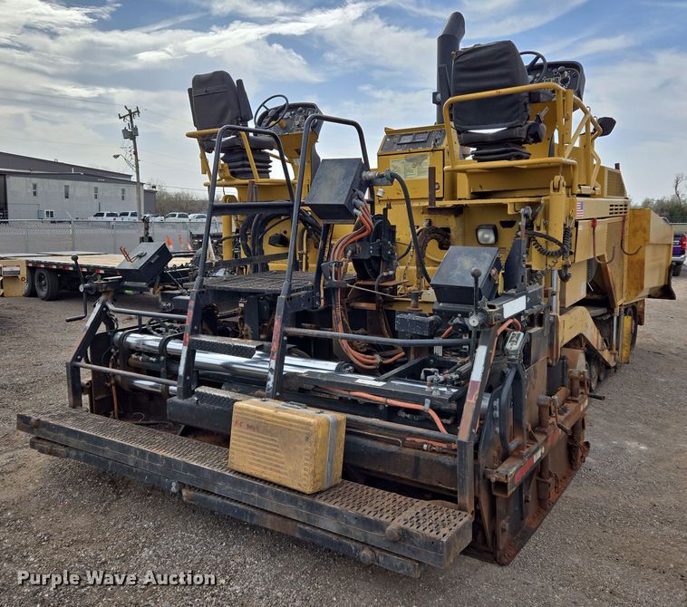 image for item EL5711 2009 Caterpillar AP-1055D paver