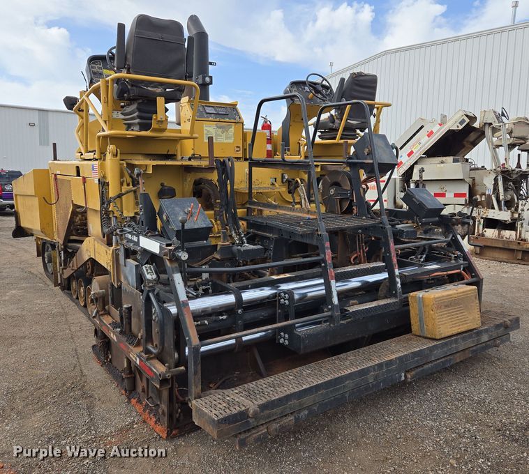 image for item EL5711 2009 Caterpillar AP-1055D paver