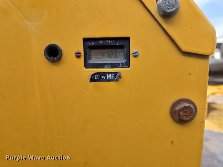 image for item EL5711 2009 Caterpillar AP-1055D paver