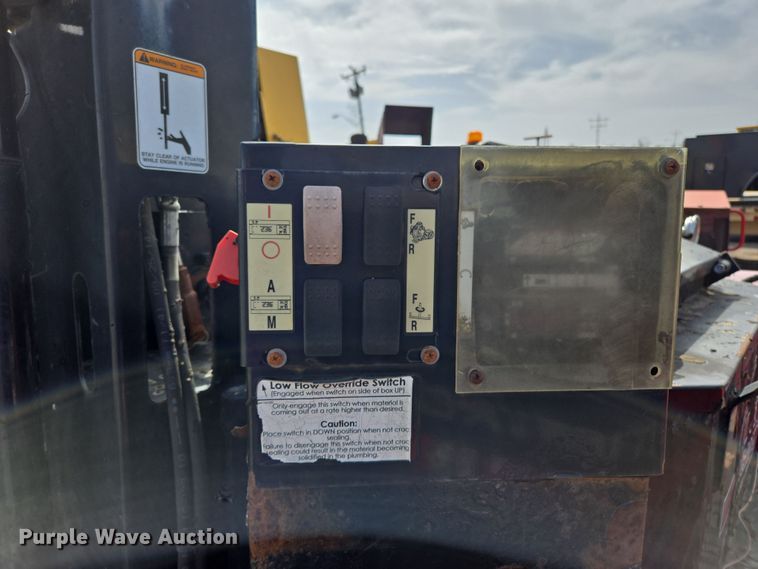 image for item EL5712 2015 Cimline 230 Magma melter applicator