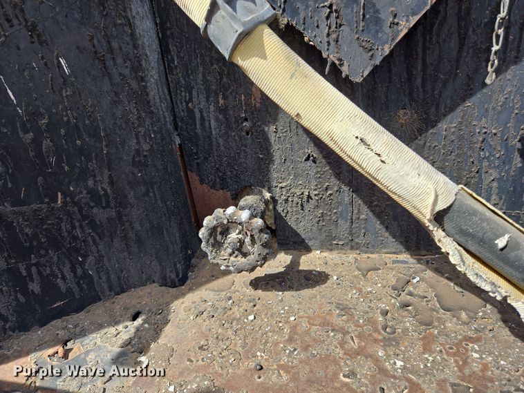 image for item EL5712 2015 Cimline 230 Magma melter applicator