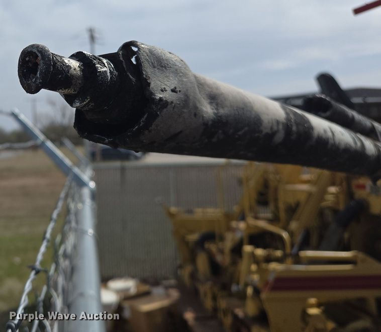 image for item EL5712 2015 Cimline 230 Magma melter applicator