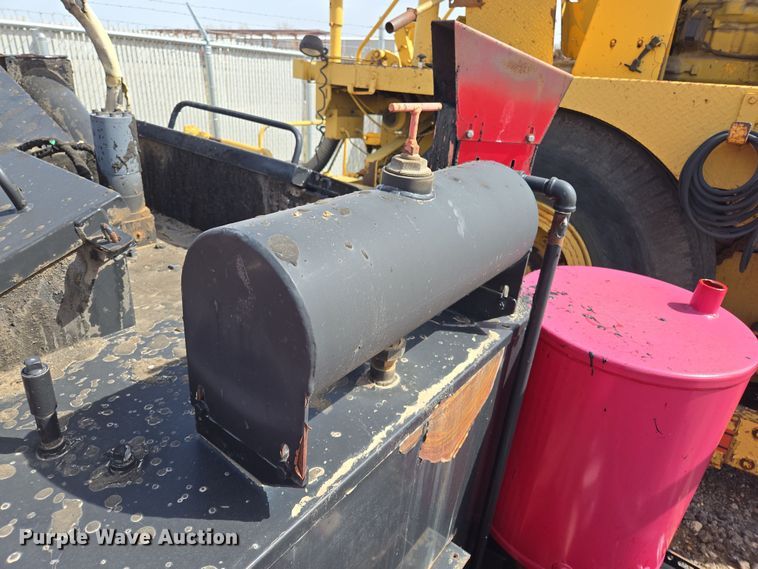 image for item EL5712 2015 Cimline 230 Magma melter applicator