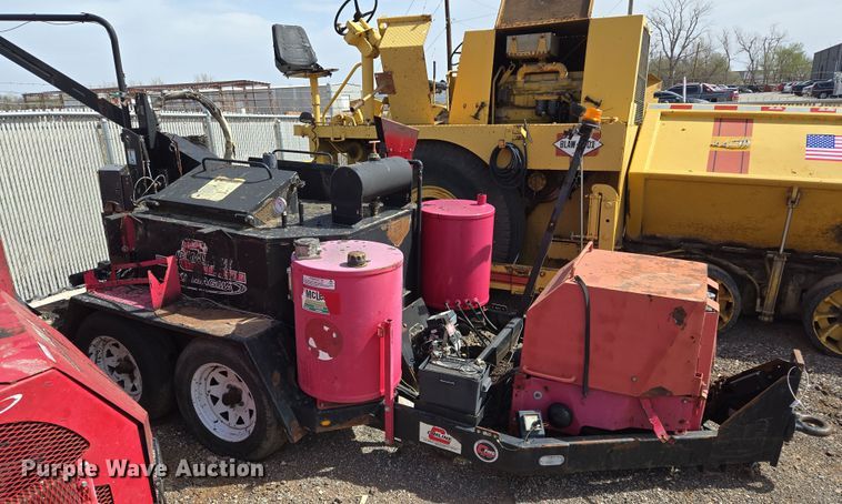 image for item EL5712 2015 Cimline 230 Magma melter applicator