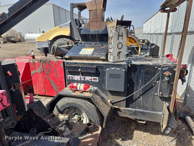 image for item EL5713 2009 Cimline Metro 165 melter applicator