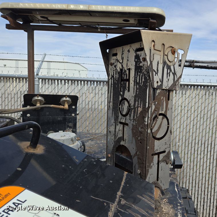 image for item EL5713 2009 Cimline Metro 165 melter applicator