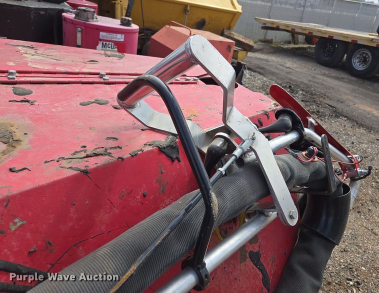 image for item EL5713 2009 Cimline Metro 165 melter applicator