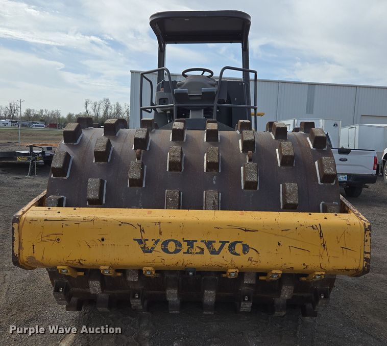 image for item EL5714 2013 Volvo SD115 single drum vibratory roller