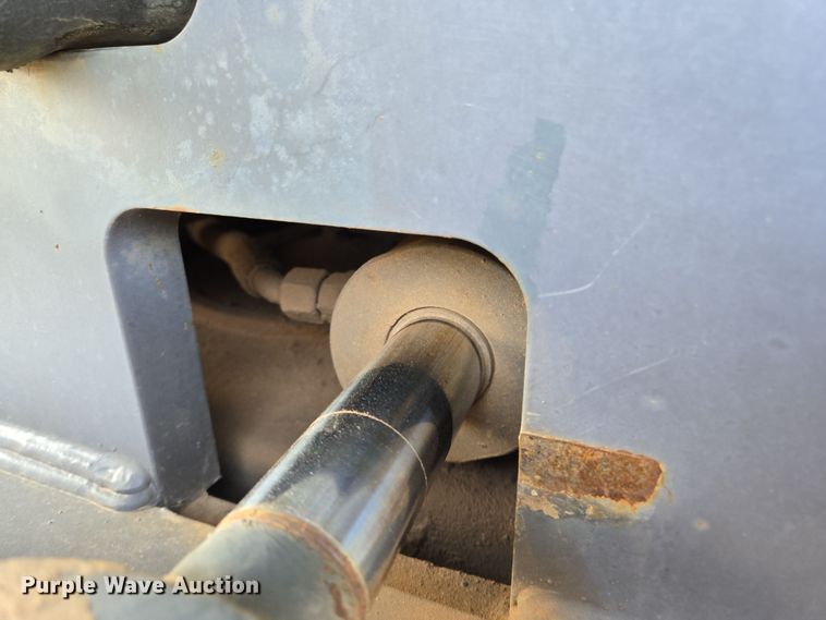 image for item EL5714 2013 Volvo SD115 single drum vibratory roller