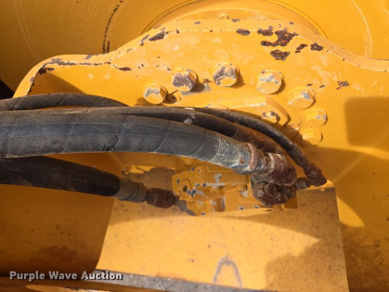 image for item EL5714 2013 Volvo SD115 single drum vibratory roller