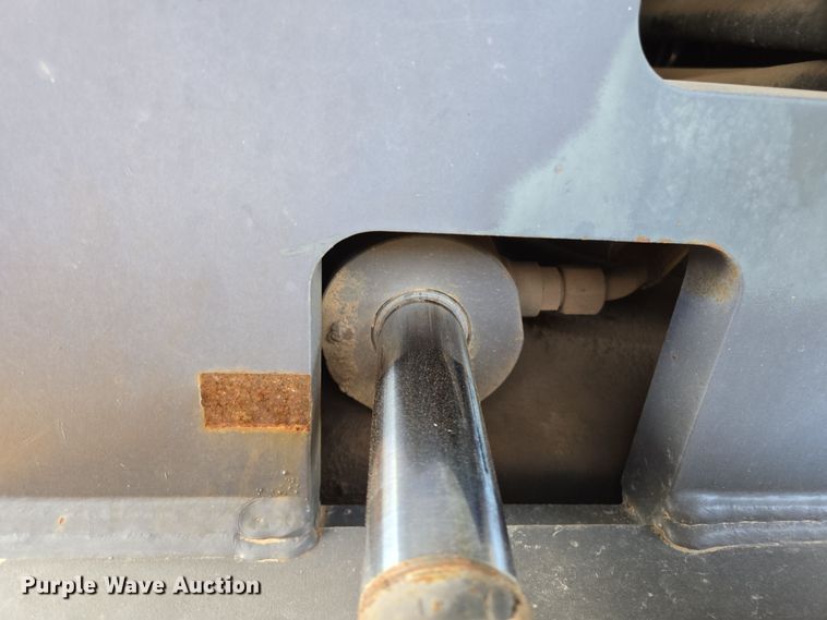 image for item EL5714 2013 Volvo SD115 single drum vibratory roller