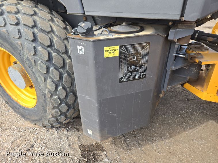 image for item EL5714 2013 Volvo SD115 single drum vibratory roller