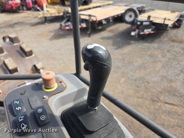 image for item EL5714 2013 Volvo SD115 single drum vibratory roller