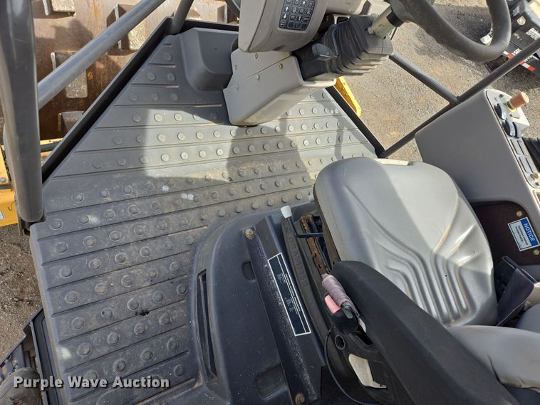 image for item EL5714 2013 Volvo SD115 single drum vibratory roller