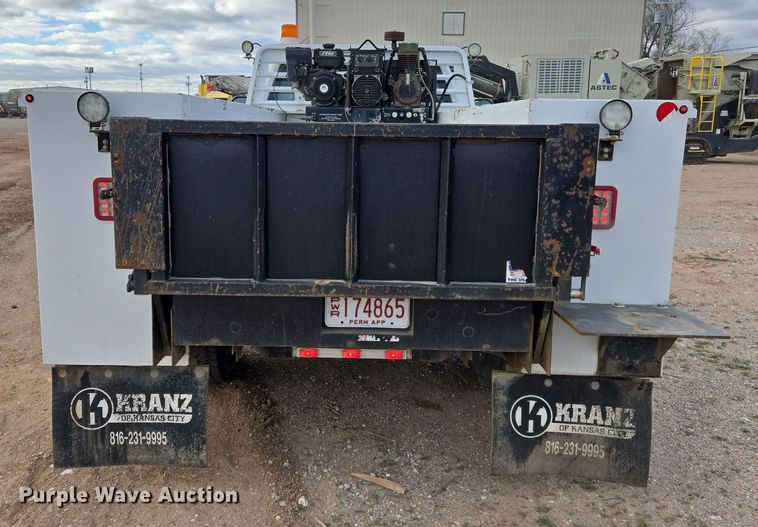 image for item EL5715 2018 Ford F550 Super Duty XL utility / service truck