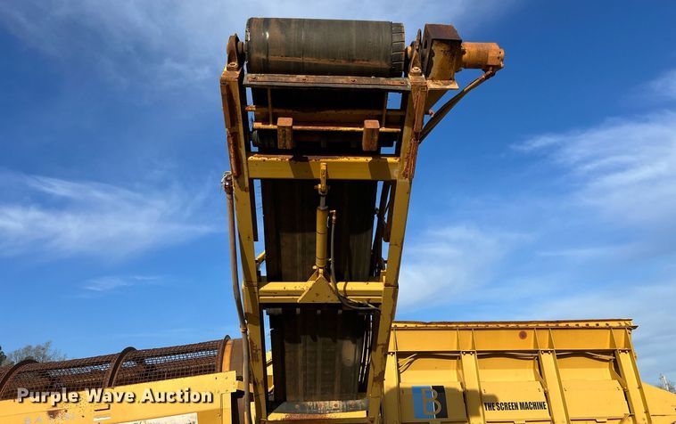 image for item EL5720 2005 Screen Machine 621T trommel screen