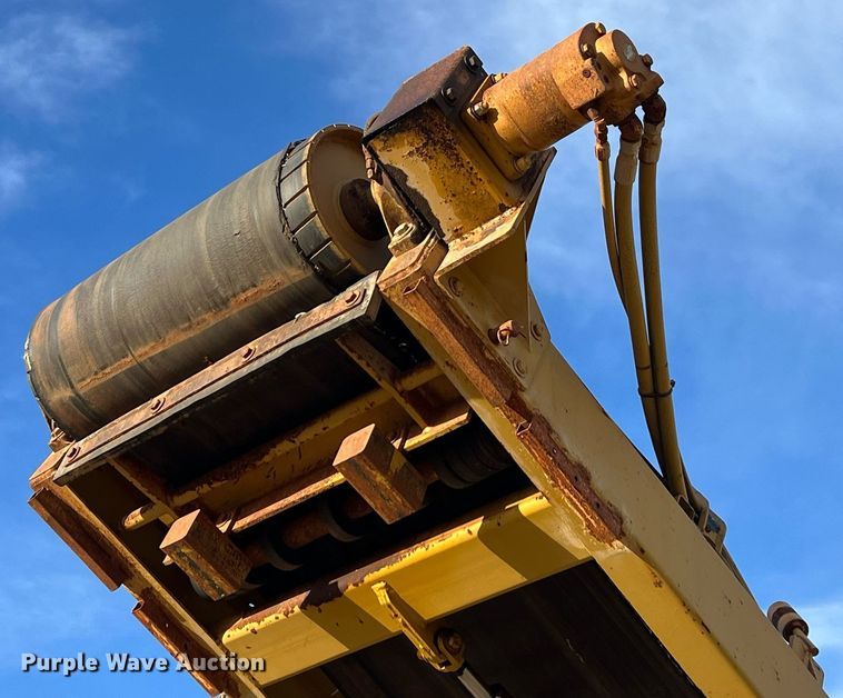 image for item EL5720 2005 Screen Machine 621T trommel screen