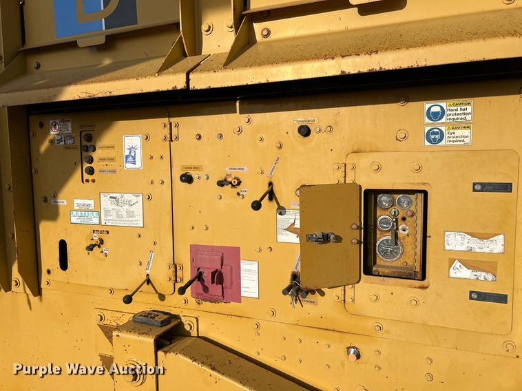 image for item EL5720 2005 Screen Machine 621T trommel screen