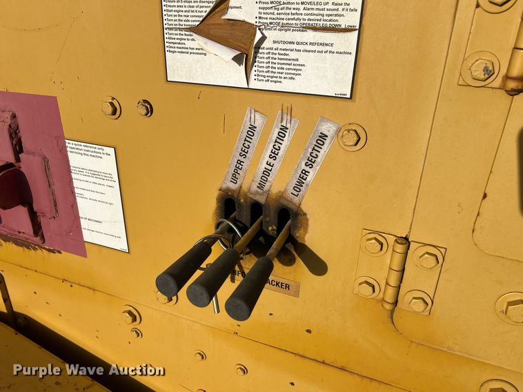 image for item EL5720 2005 Screen Machine 621T trommel screen