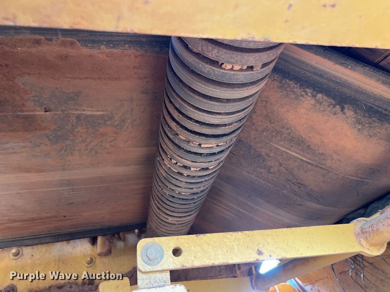 image for item EL5720 2005 Screen Machine 621T trommel screen