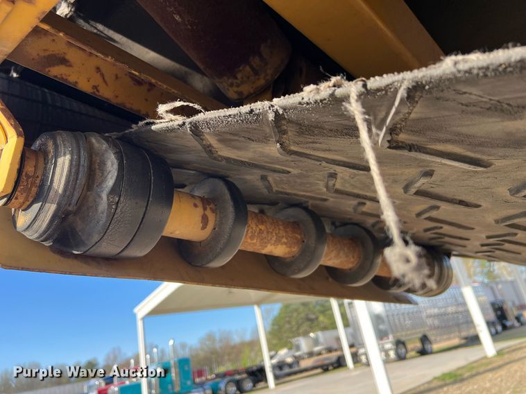 image for item EL5720 2005 Screen Machine 621T trommel screen