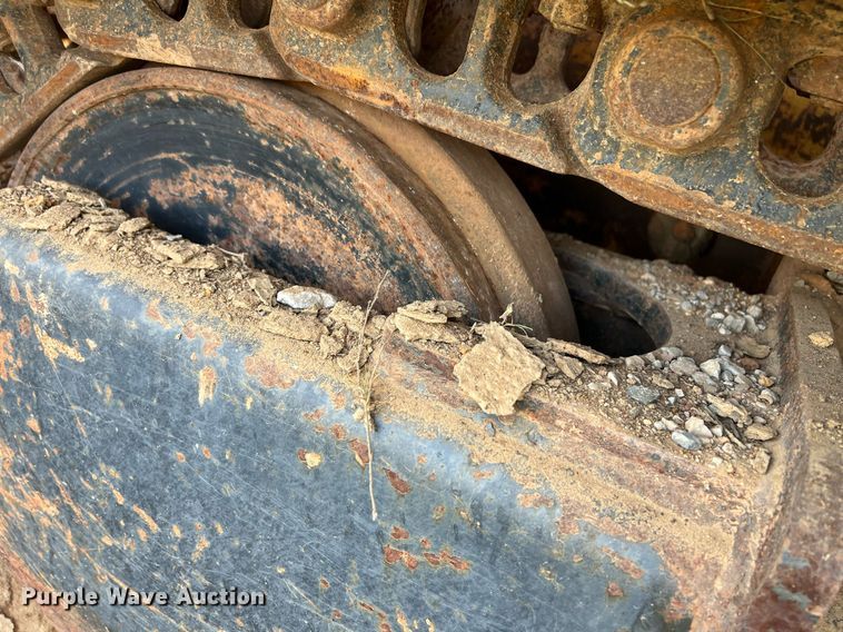 image for item EL5720 2005 Screen Machine 621T trommel screen