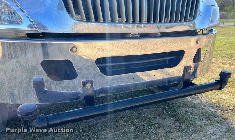 image for item EL5722 2007 Freightliner 4300 water truck