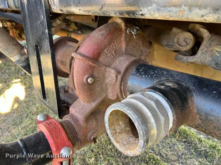 image for item EL5722 2007 Freightliner 4300 water truck