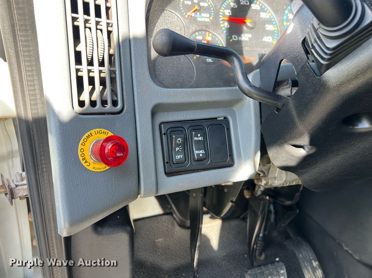 image for item EL5722 2007 Freightliner 4300 water truck