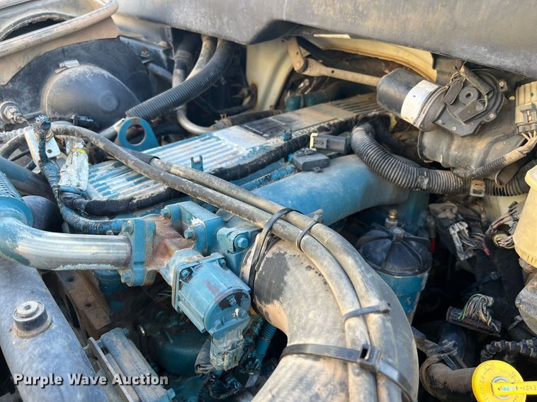 image for item EL5722 2007 Freightliner 4300 water truck