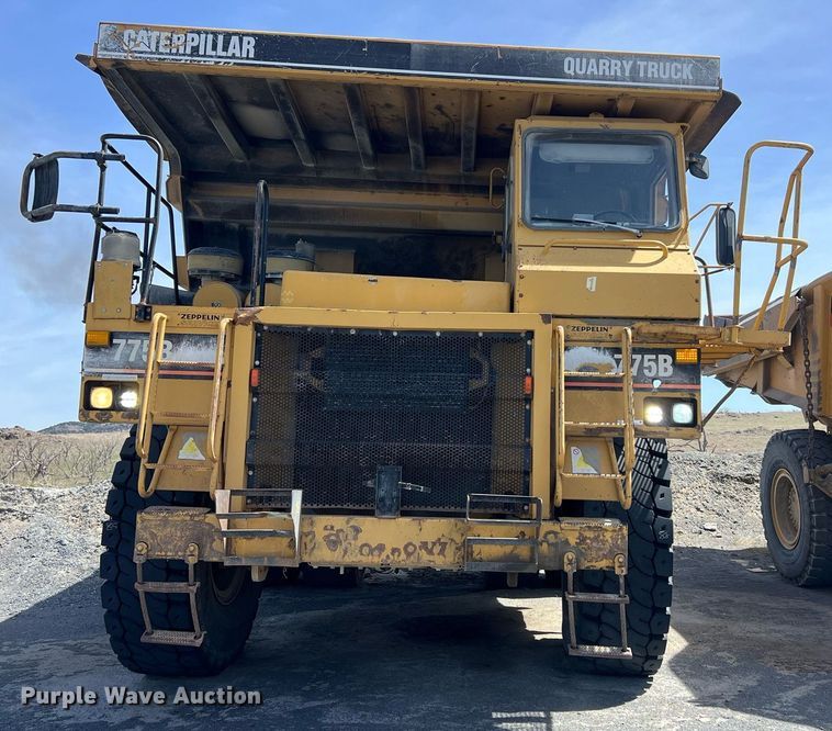 image for item EL5732 1995 Caterpillar 775B haul truck