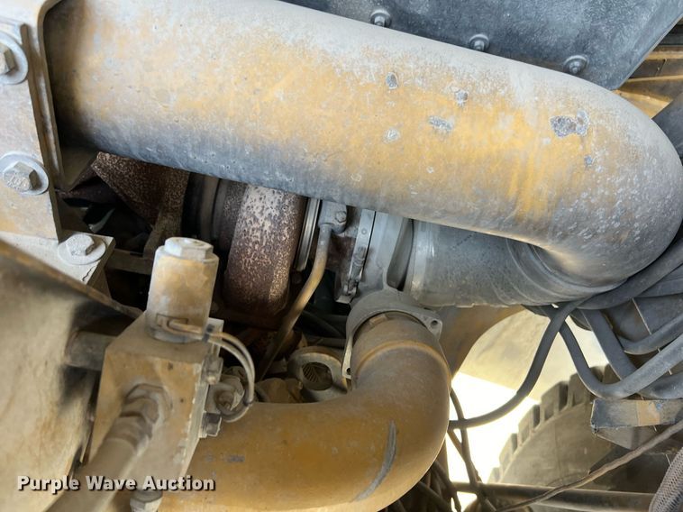 image for item EL5732 1995 Caterpillar 775B haul truck