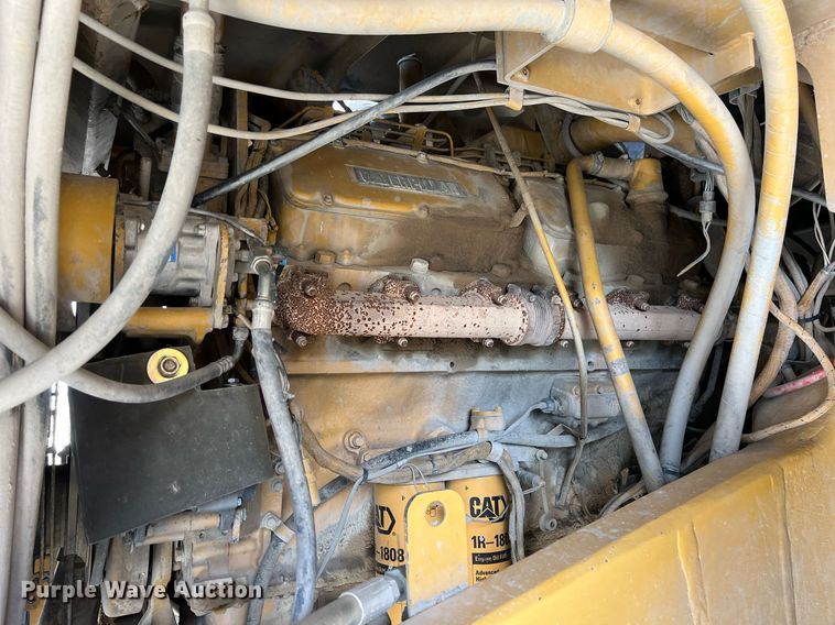 image for item EL5732 1995 Caterpillar 775B haul truck