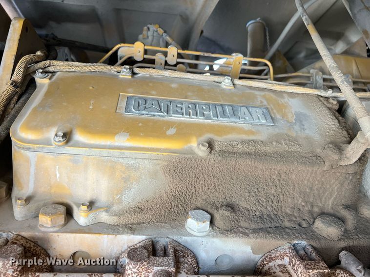 image for item EL5732 1995 Caterpillar 775B haul truck