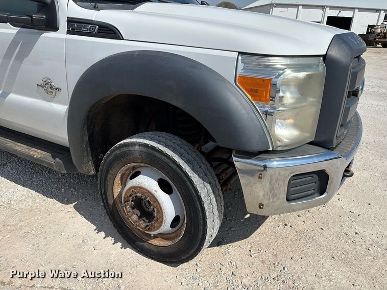 image for item EM0033 2013 Ford F550 Super Duty Crew Cab flatbed truck