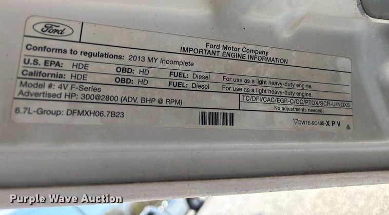 image for item EM0033 2013 Ford F550 Super Duty Crew Cab flatbed truck