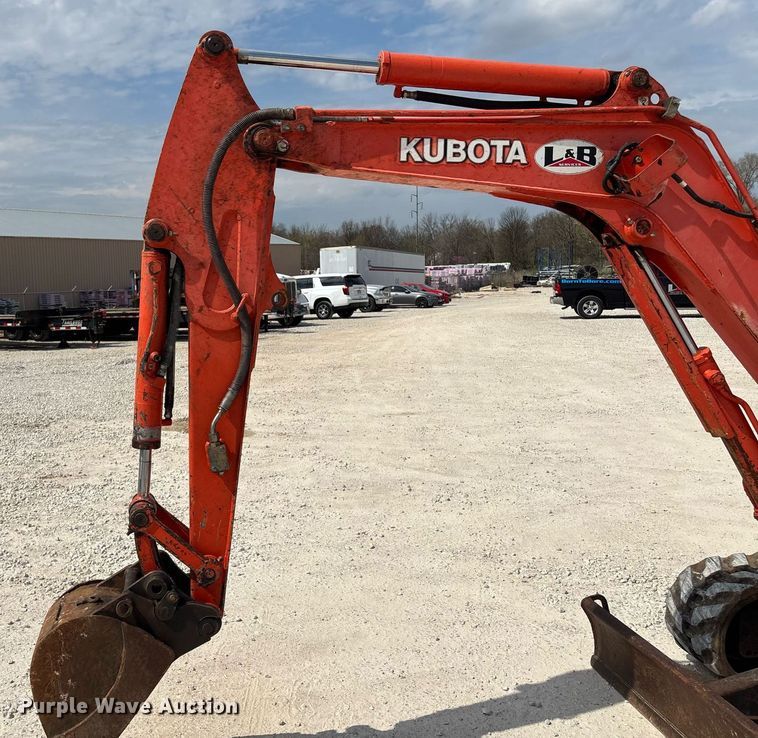 image for item EM0035 2016 Kubota U25 mini excavator