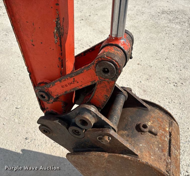 image for item EM0035 2016 Kubota U25 mini excavator