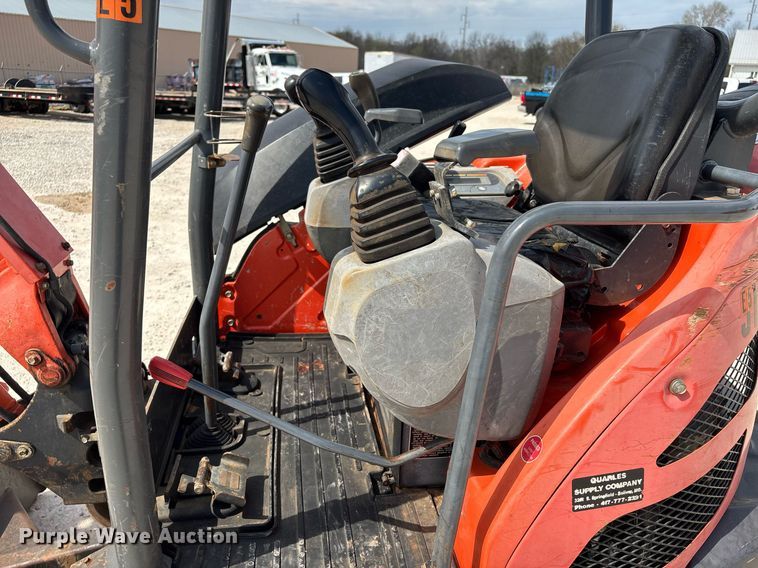 image for item EM0035 2016 Kubota U25 mini excavator