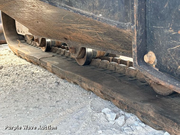 image for item EM0035 2016 Kubota U25 mini excavator